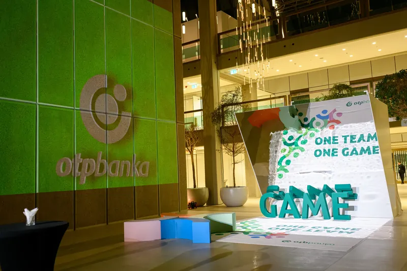 OTP - Green light for Green night 03
