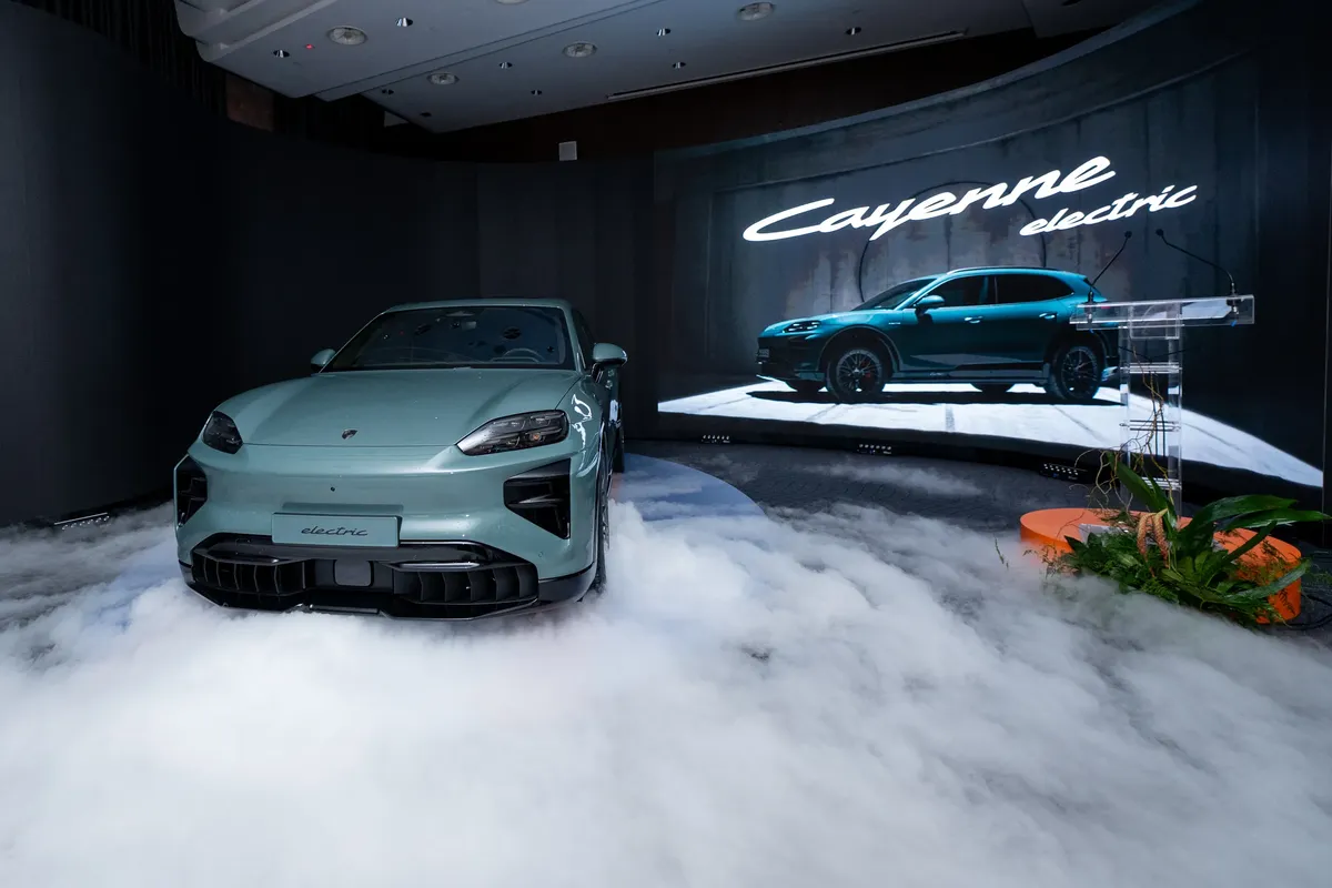 Porsche Cayenne Electric Launch 01